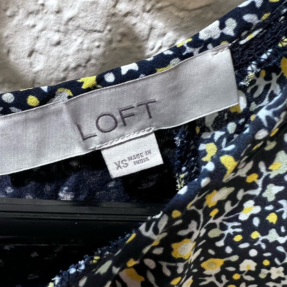 LOFT Floral Print Women's Top XS - Picture 2 of 5